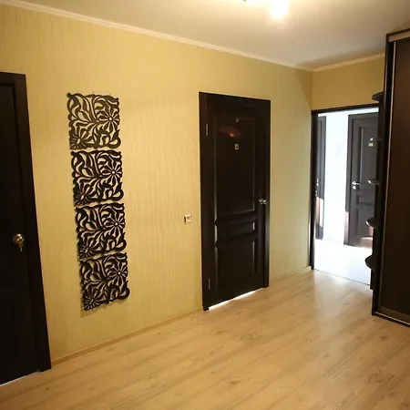Metro Malinovka Hostel