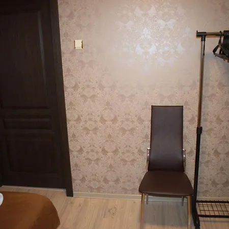 Hostel Metro Malinovka *